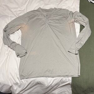 Lululemon Fundamental Henley STAINED SEE PHOTOS